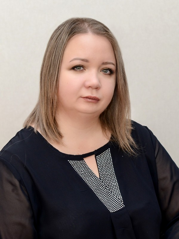 Попова Татьяна Сергеевна.